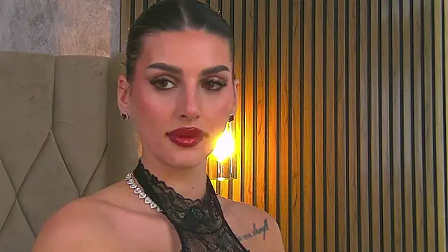 AmyBlair Chat XXX in diretta