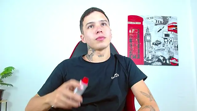 Cumandres18 webcam show