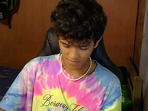 hugekenbigcock's Live XXX Chat