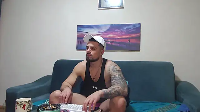 Tiberius_hunk's Live XXX Chat