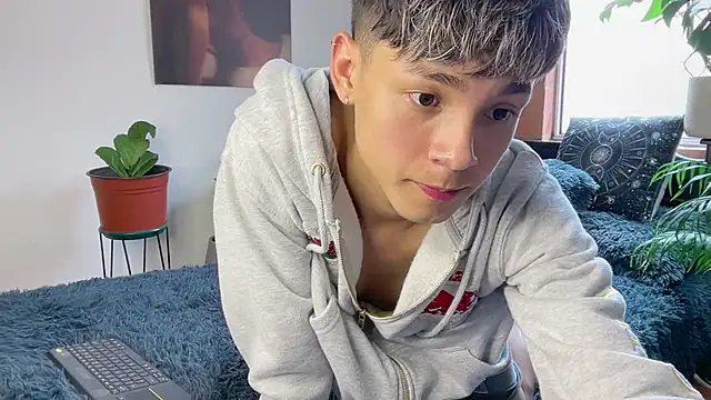 Andy_Belier23's Live XXX Chat