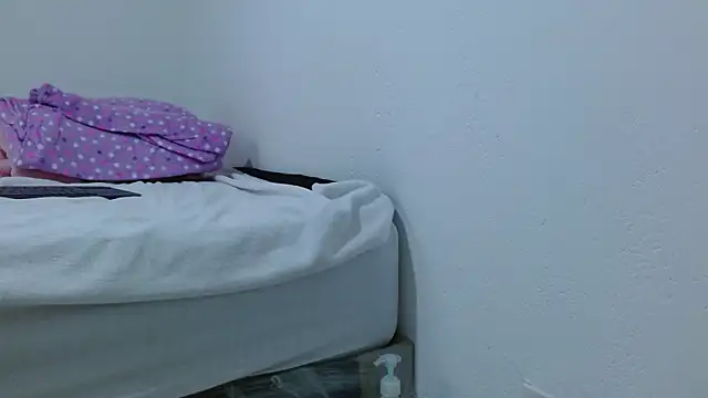 Онлайн чат XXX isabel_24_gil