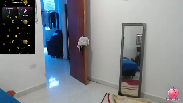 Laura_fox1's Live XXX Chat