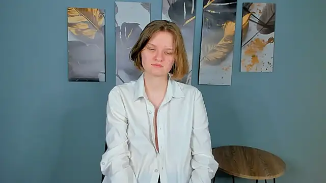 Chatroom XXX en direct de LilianSwall