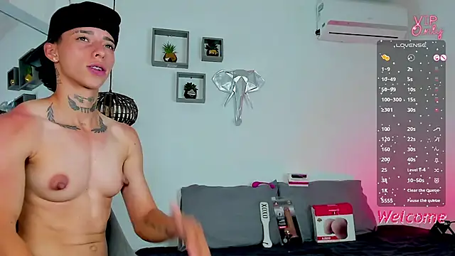 AmberAdams_ 现场XXX聊天