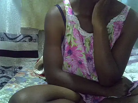 Živý XXX chat ElianeHot