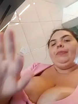 Katherine25 Adlı Modelin Canlı XXX Sohbeti