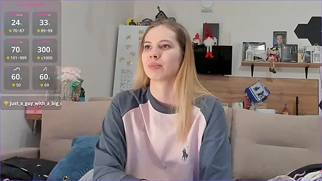 XXX chat uživo modela Girl_alone_home