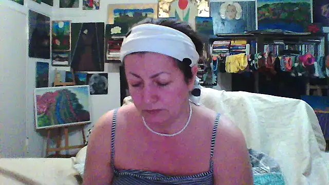 MariaAnaSunshine 即時 XXX 聊天