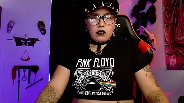 LilithSharon Adlı Modelin Canlı XXX Sohbeti