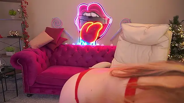 BellaLaPetit live XXX chat