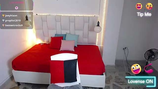 XXX chat uživo modela michel_rous_