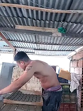 hotederのライブXXXチャット