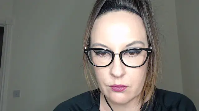 Humiliatrixxxx's Live XXX Chat