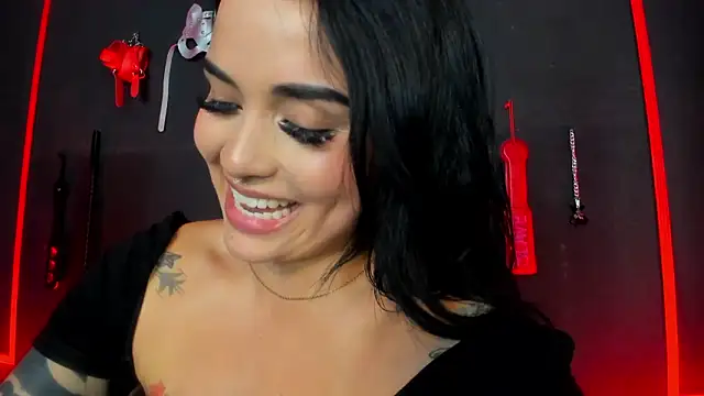 CharlotteScotte 라이브 XXX 채팅