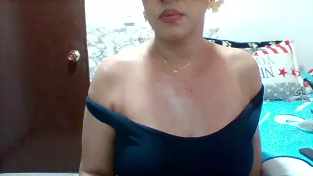 Alisson_brand's Live XXX Chat