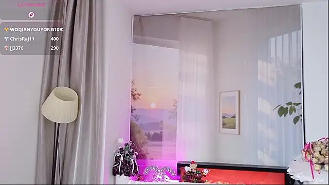 Kiki--2025 – Live XXX-chat