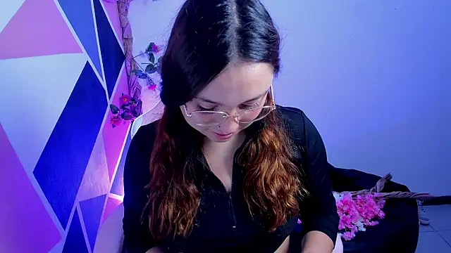 Chat XXX en directo de little_emma0