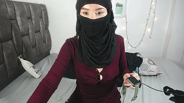 __Nahia – Live XXX-chat