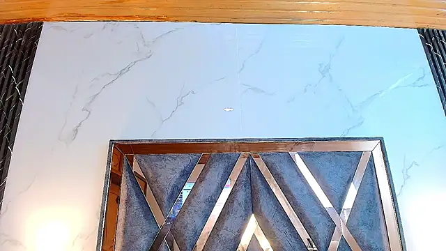 XXX chat uživo modela EsmeraldaChantre