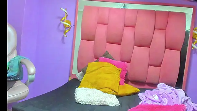 partyts Show in webcam