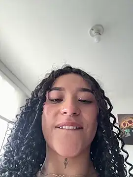 Chat XXX en directo de crystal_dlun