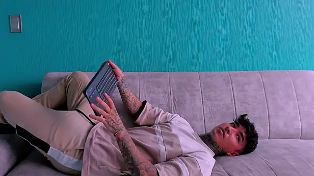 Evan_hottのライブXXXチャット