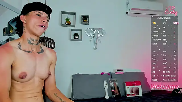 AmberAdams_ Chat XXX in diretta