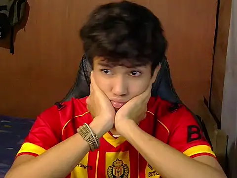 hugekenbigcock: απευθείας συνομιλία ΧΧΧ