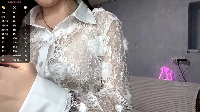 Lia_rise's Live XXX Chat