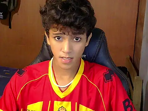 hugekenbigcock's Live XXX Chat