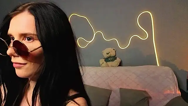 JinxMoon Live XXX-chat