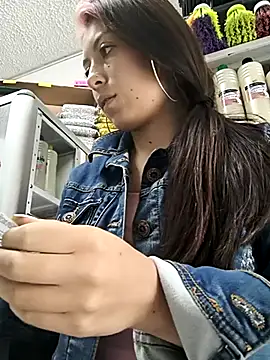 Tefannyy_'s Live XXX Chat