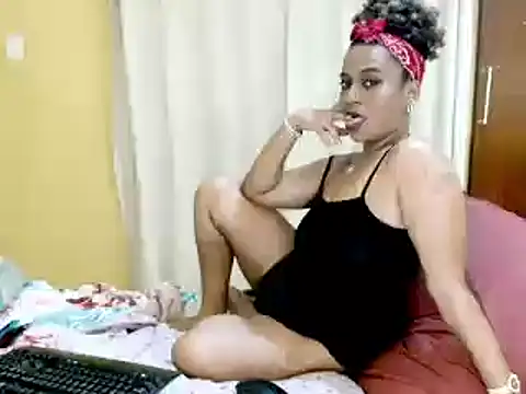 MiZzCreator's Live XXX Chat