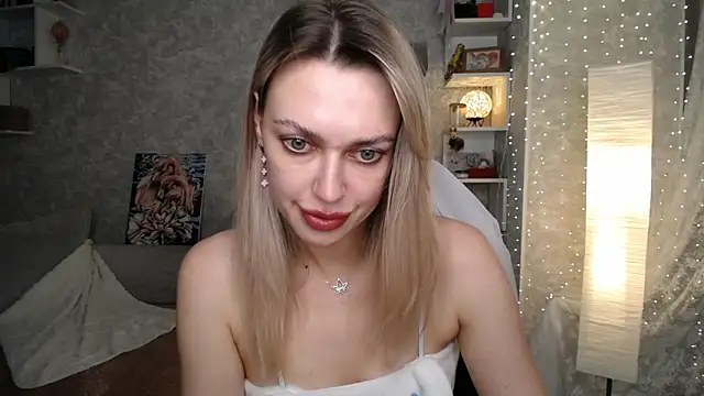 NickyAdamidi's Live XXX Chat