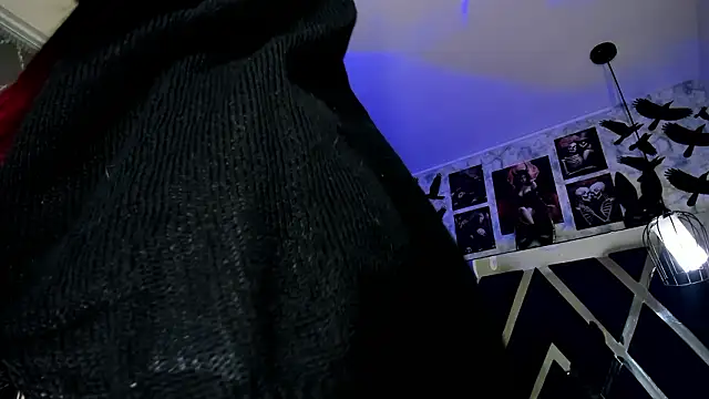 Evangelinejoness_'s Live XXX Chat