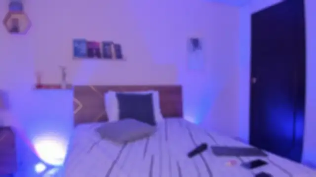 YariRose Adlı Modelin Canlı XXX Sohbeti