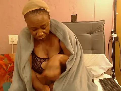 Chat +18 de Black-Desire ao vivo