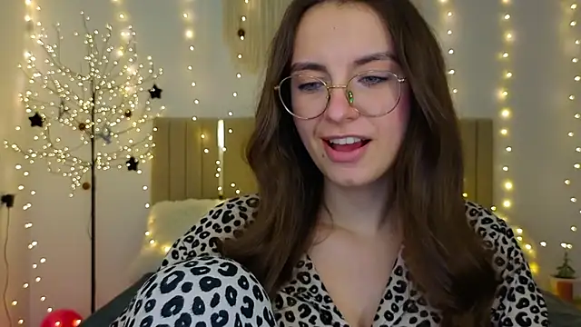 Real_cutie1 Adlı Modelin Canlı XXX Sohbeti