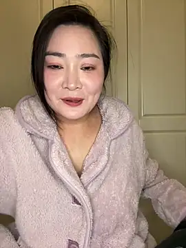 XXX chat uživo modela Vast6