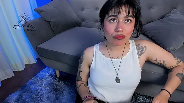 flower_smith_ Live XXX-Chat
