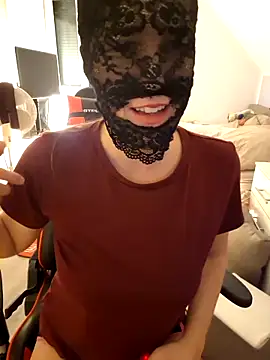 NaughtyCatgirl Show Webcam