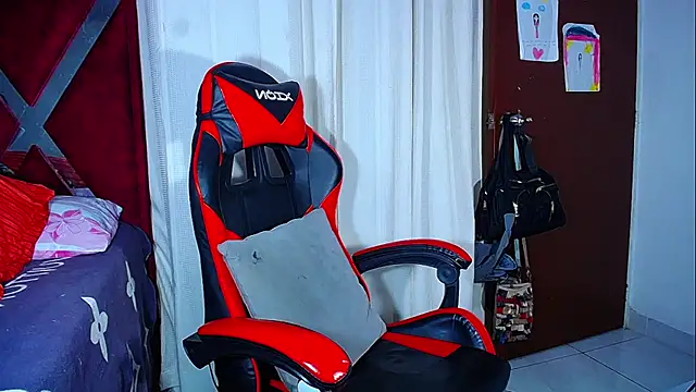 Živý XXX chat DanisaBrown