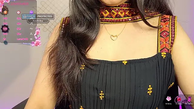 Aashvika: онлайн-секс-чат