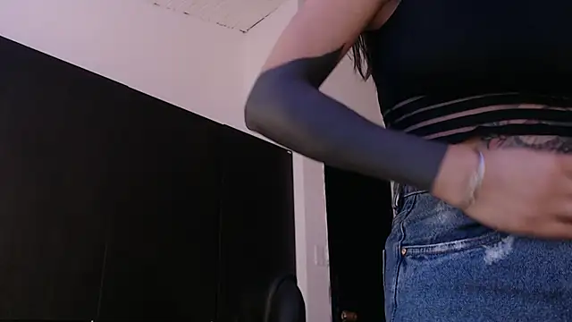 Sam_mansson66: онлайн-секс-чат