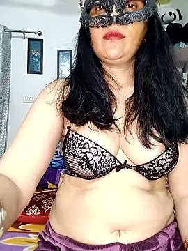 BhabhiPooja69 Live XXX Chat