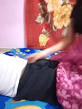 Rosely-rosely Live XXX Chat