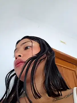 Layla_em's Live XXX Chat