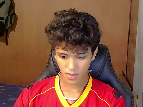 Živý XXX chat hugekenbigcock