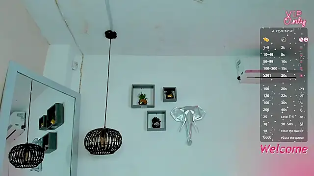 Онлайн чат XXX AmberAdams_